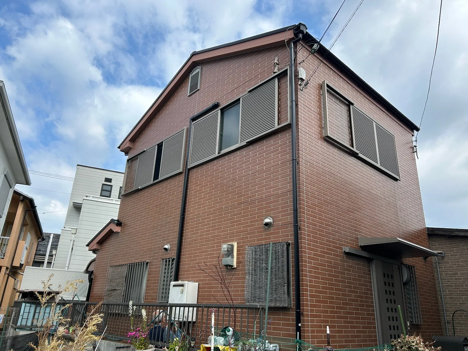 以上で塗装工事の方が完了です。