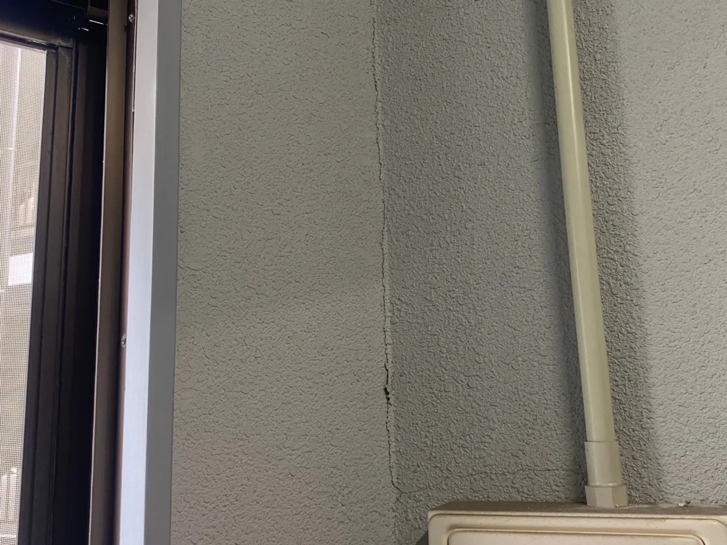 大阪市大国町 某マンション階段室