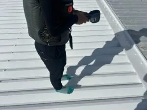 和泉市某倉庫 屋根塗装工事